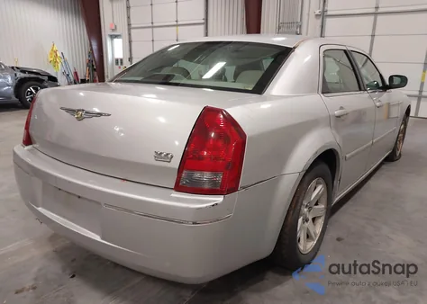 2006 Chrysler 300 Touring из США, поврежденный, VIN 2C3KA53G36H506880